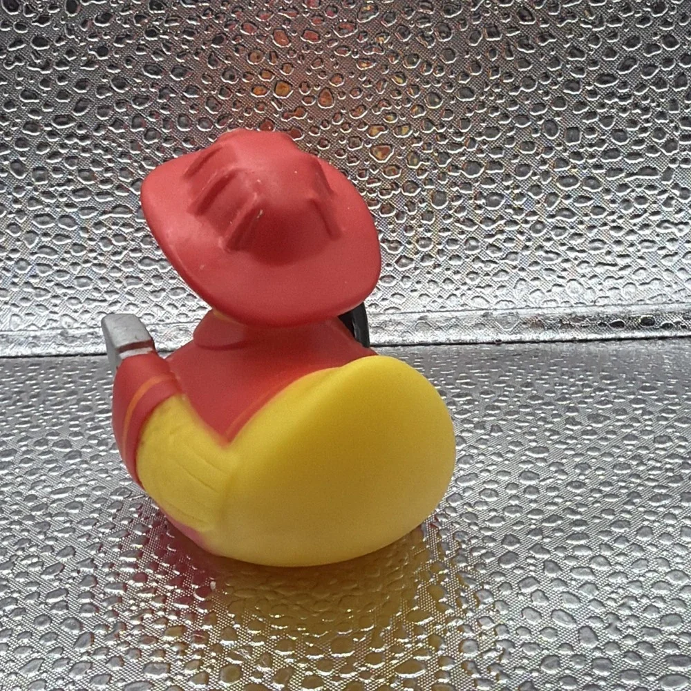 VTG Firefighter Rubber Duck Bath Toy Jeep Collectible Red Uniform‎ Hose Axe 2007